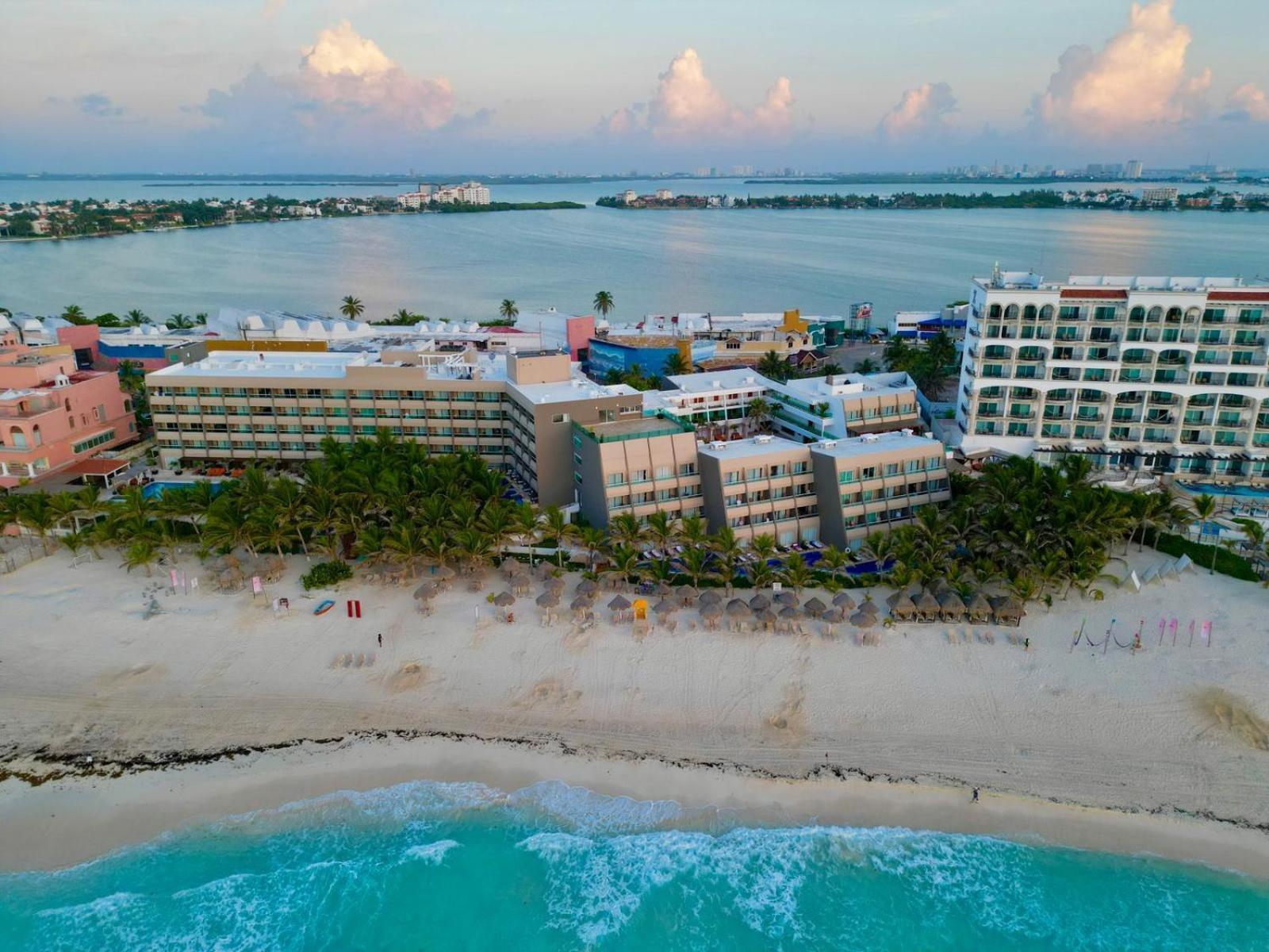 Flamingo Cancun All Inclusive Exterior foto